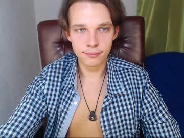 shy_robert chaturbate