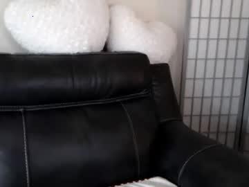 silky_petra chaturbate