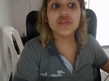 skarlettkhea chaturbate