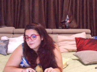 SluttyNerd bongacams