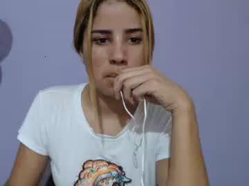 small_hotxxx chaturbate