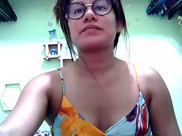 smalltitspinay25 chaturbate