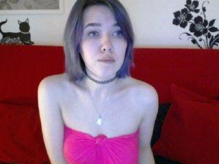 smileyaiza bongacams