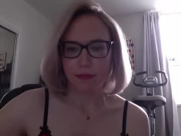 sophiesub88 chaturbate