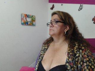 stefany-belly bongacams