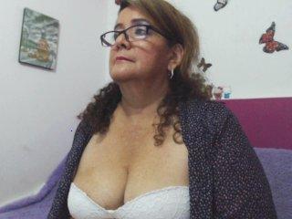 stefany-belly bongacams