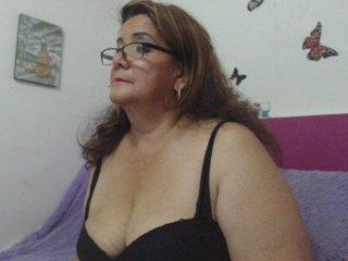 stefany-belly bongacams