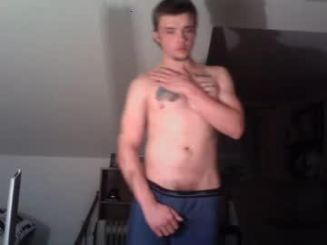 suburbsboy94 chaturbate