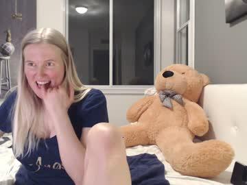 swedishkinky chaturbate