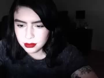 sweetlilramona13 chaturbate