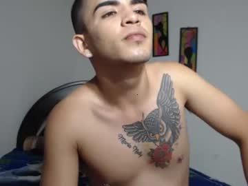 thaylorboyhot chaturbate