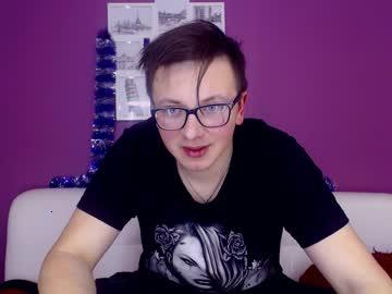 thomasson_singer chaturbate