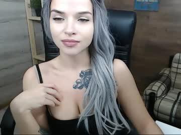 tiffani_star chaturbate