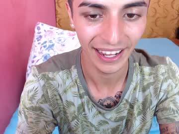 tobby_skiil chaturbate