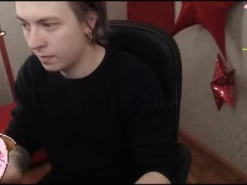 tobi_hums chaturbate