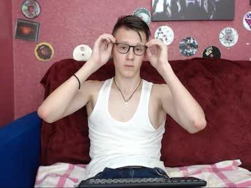 tommysextwink chaturbate