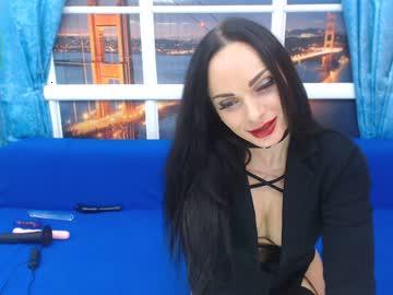 trynityhot chaturbate