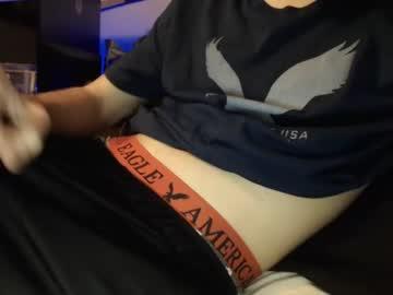 tylercraving19 chaturbate