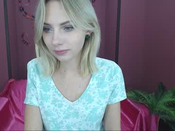 una_charming chaturbate