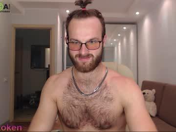 ur_bear chaturbate