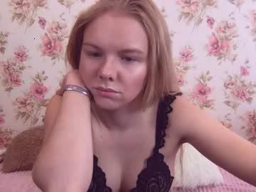 urblonde001 chaturbate