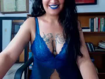 vampirela5 chaturbate