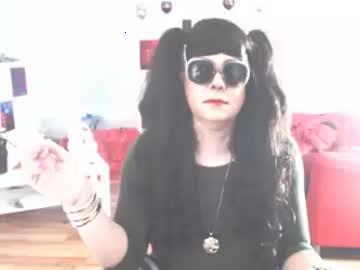 vanessafullofcum chaturbate