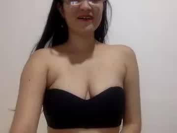 vannesa_adams chaturbate