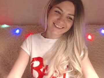 vickinicki chaturbate