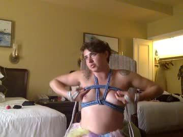 victoria13rope chaturbate