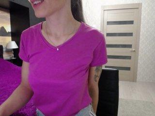 Violetsmall bongacams