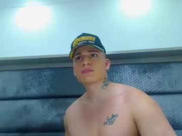 whitebigcock18 chaturbate