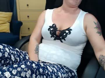 yeshellya chaturbate