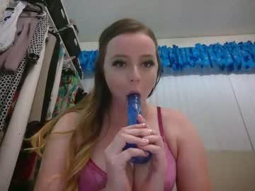 yourliltoy chaturbate