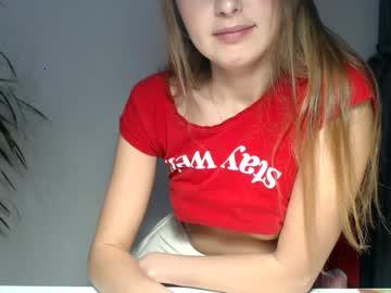 yourloveemily chaturbate