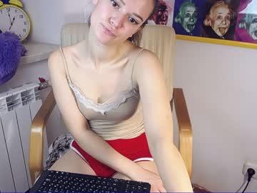 youthfulmilf chaturbate